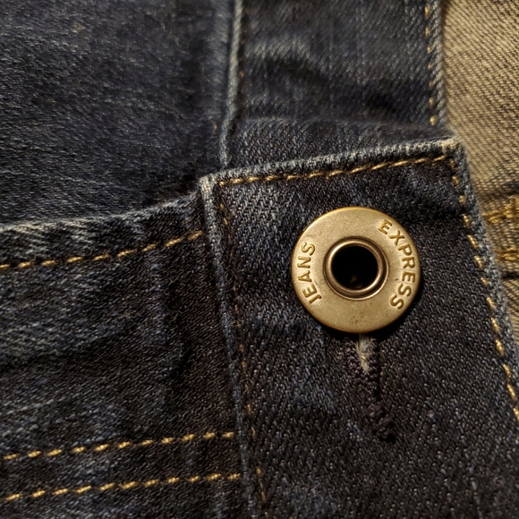 EXPRESS - 32x30 - Picture 5 of 5